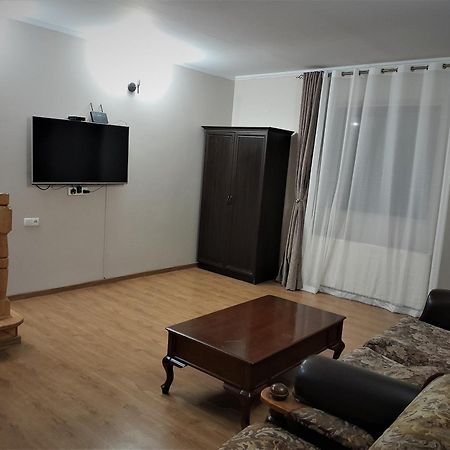 Holiday Home Боржоми Экстерьер фото